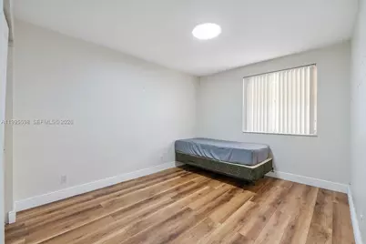 9602 NW 8th Cir, Plantation, FL 33324 - Photo 24