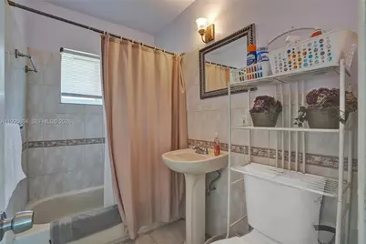 3811 NW 174th St, Miami Gardens, FL 33055 - Photo 14