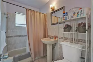 3811 NW 174th St, Miami Gardens, FL 33055 - Photo 14