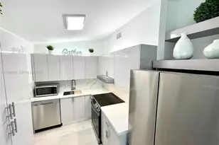 2406 Marathon Ln, Fort Lauderdale, FL 33312 - Photo 16