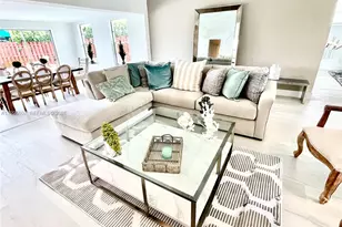 2406 Marathon Ln, Fort Lauderdale, FL 33312 - Photo 4