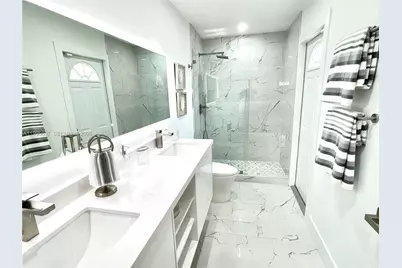 2406 Marathon Ln, Fort Lauderdale, FL 33312 - Photo 22