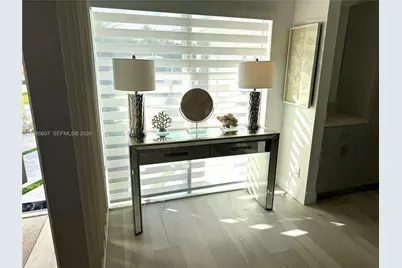 2406 Marathon Ln, Fort Lauderdale, FL 33312 - Photo 6