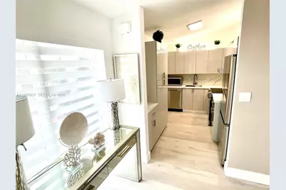 2406 Marathon Ln, Fort Lauderdale, FL 33312 - Photo 8