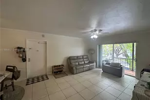7951 SW 104th St, Miami, FL 33156 - Photo 2