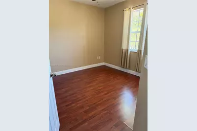 2402 NE 41st Pl, Homestead, FL 33033 - Photo 14