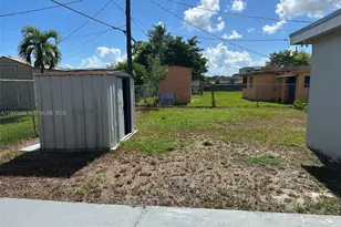 10745 SW 222nd St, Miami, FL 33170 - Photo 24