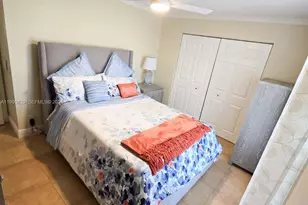 2723 E Abiaca Cir, Davie, FL 33328 - Photo 32