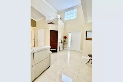 2723 E Abiaca Cir, Davie, FL 33328 - Photo 6