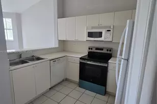 2903 SE 17th Ave, Homestead, FL 33035 - Photo 6