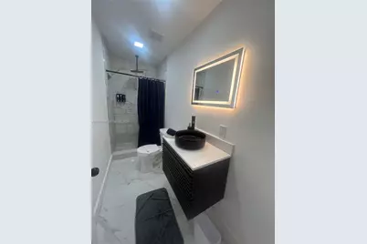 2723 SW 13th St #Studio, Miami, FL 33145 - Photo 4