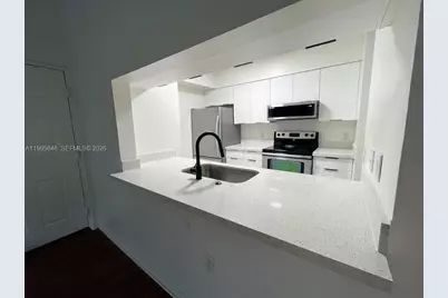 12124 Saint Andrews Pl #305, Miramar, FL 33025 - Photo 6