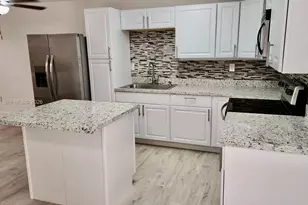 550 SW 115th Ave, Sweetwater, FL 33174 - Photo 4