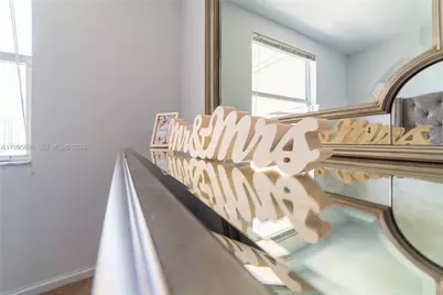 17100 N Bay Rd #1717, Sunny Isles Beach, FL 33160 - Photo 12