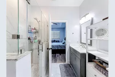 1013 NE 42nd Ave, Homestead, FL 33033 - Photo 20