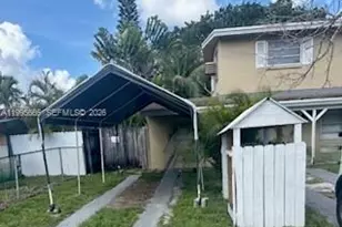 3811 SW 60th Terrace, Davie, FL 33314 - Photo 2