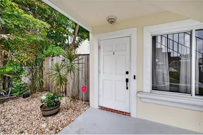 4525 NE 21st Ave #1, Fort Lauderdale, FL 33308 - Photo 4