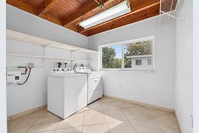 6447 SW 10th St #., West Miami, FL 33144 - Photo 18