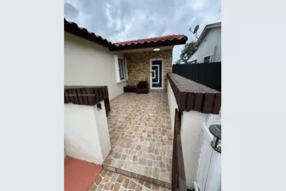 19314 SW 121st Ct, Miami, FL 33177 - Photo 2