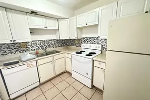 3600 NW 21st St, Lauderdale Lakes, FL 33311 - Photo 6