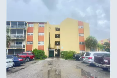 3600 NW 21st St #309, Lauderdale Lakes, FL 33311 - Photo 1