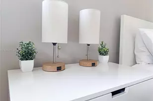 174 NE 55th St, Miami, FL 33137 - Photo 10