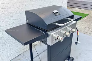 174 NE 55th St, Miami, FL 33137 - Photo 22