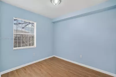 200 NW 107th Ave #104, Miami, FL 33172 - Photo 10