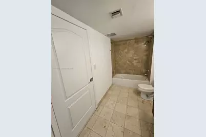 2101 Brickell Ave #2111, Miami, FL 33129 - Photo 8