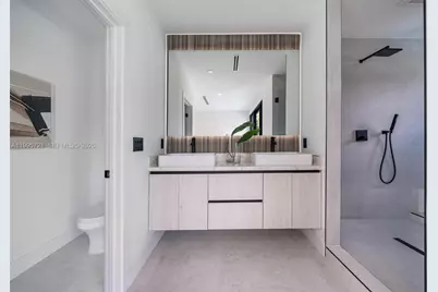 2941 SW 21st St #3, Miami, FL 33145 - Photo 24