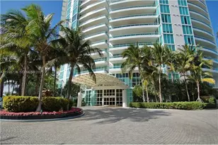 1000 S Pointe Dr, Miami Beach, FL 33139 - Photo 32