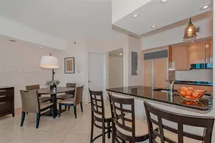 1000 S Pointe Dr, Miami Beach, FL 33139 - Photo 14