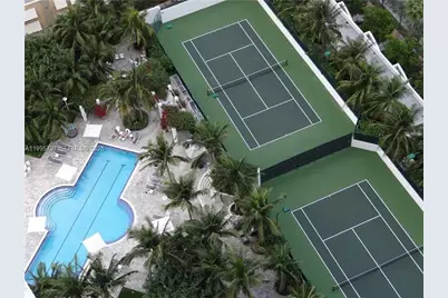 1000 S Pointe Dr #906, Miami Beach, FL 33139 - Photo 32