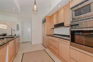 1000 S Pointe Dr, Miami Beach, FL 33139 - Photo 12