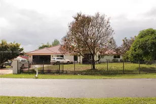 4931 SW 167th Ave, Southwest Ranches, FL 33331 - Photo 4