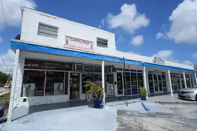 7193-7195 Pembroke Rd, Pembroke Pines, FL 33023 - Photo 1