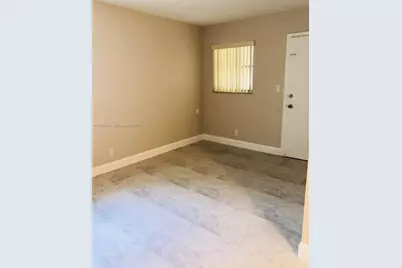 2615 Polk #23, Hollywood, FL 33020 - Photo 8