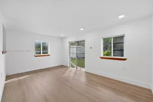 11190 SW 57th St, Miami, FL 33173 - Photo 20