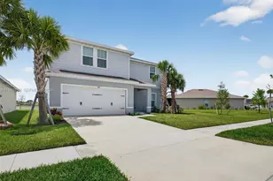 220 Raspberry Rd, Fort Pierce, FL 34981 - Photo 2