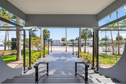12550 Biscayne Blvd #304, North Miami, FL 33181 - Photo 12