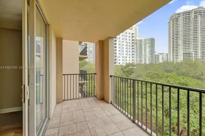 520 SE 5th Ave #2408, Fort Lauderdale, FL 33301 - Photo 12