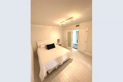 16500 Collins Ave #1453, Sunny Isles Beach, FL 33160 - Photo 36