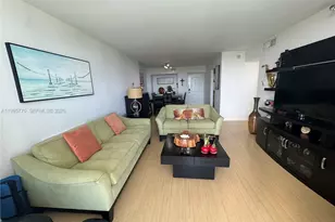 100 Bayview Dr, Sunny Isles Beach, FL 33160 - Photo 18