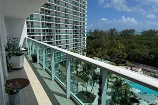 100 Bayview Dr, Sunny Isles Beach, FL 33160 - Photo 4
