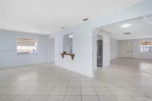 1005 SW 18th St, Boynton Beach, FL 33426 - Photo 10