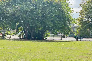 5201 Geneva Way, Doral, FL 33166 - Photo 6