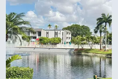 5201 Geneva Way #113, Doral, FL 33166 - Photo 1