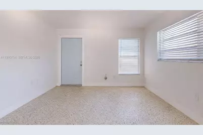 2436 NW 11th St #2436, Miami, FL 33125 - Photo 8