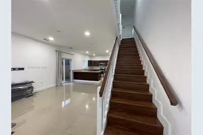 1531 NW 55th Ter #1533, Miami, FL 33142 - Photo 4