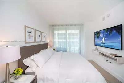 121 NE 34th St #L402, Miami, FL 33137 - Photo 10